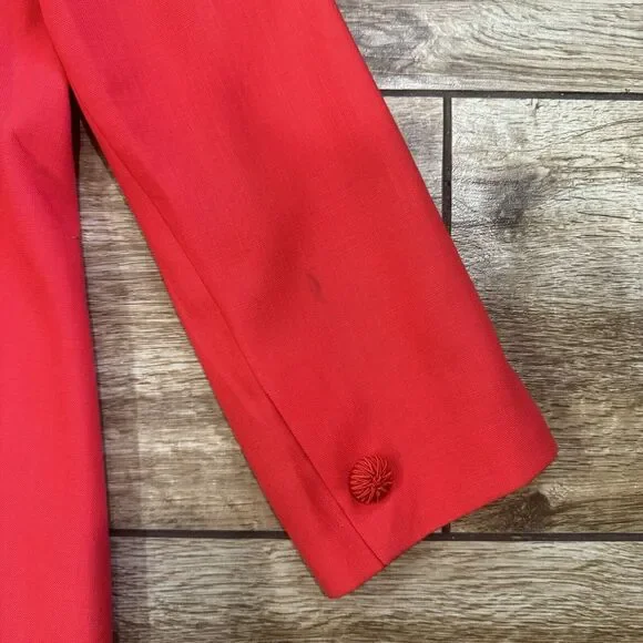 Vintage Red Embroidered Skirt Suit Sz 18 Lined - Picture 13 of 16